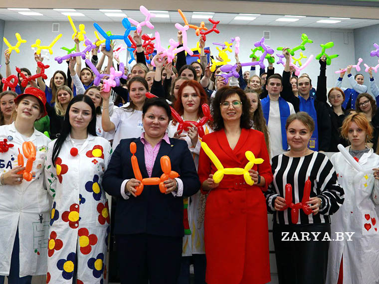 В Бресте впервые собрались студенты-волонтеры из всех регионов Беларуси на республиканский фестиваль «Волонтерство – на благо общества»