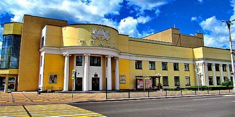 Симфонический оркестр театра драмы в Бресте исполнит песни Победы