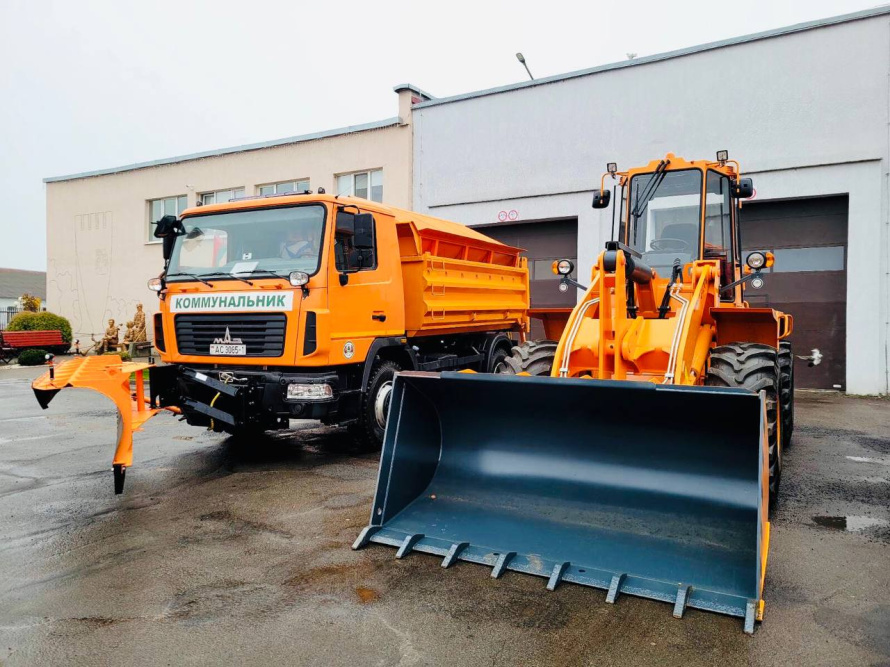 В Брест поступила новая коммунальная техника — пополнение парка ПКУП «Коммунальник»